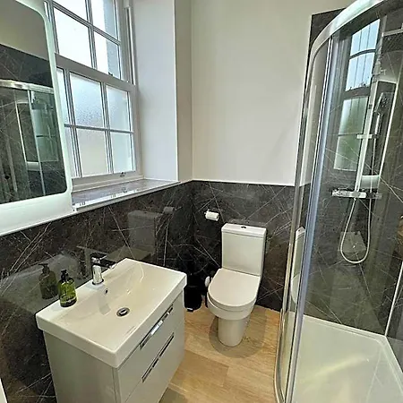 Ξενοδοχείο Grindal - Newly Opened Luxury